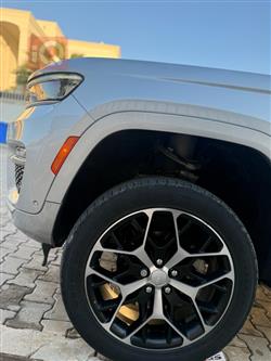 جيب جراند شيروكي